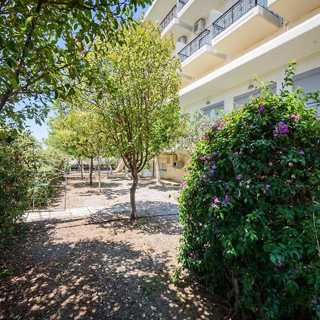 Kleopatra Inn Мессиния Экстерьер фото