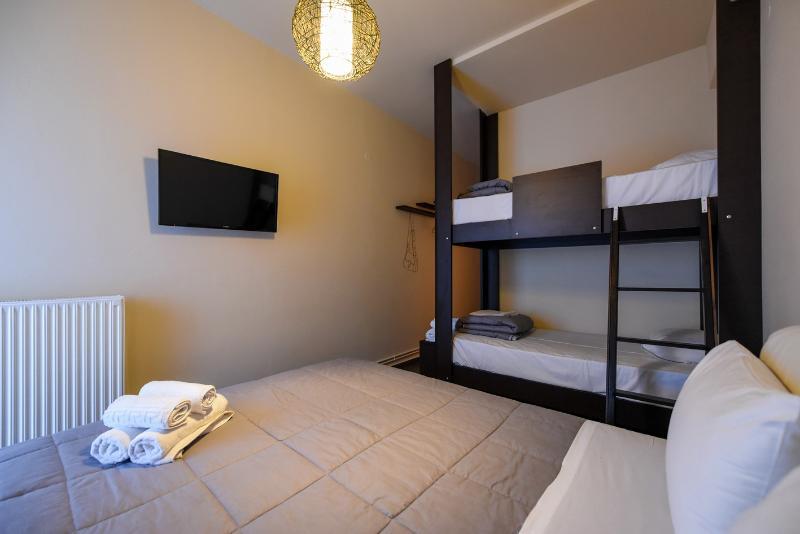Kleopatra Inn Мессиния Экстерьер фото